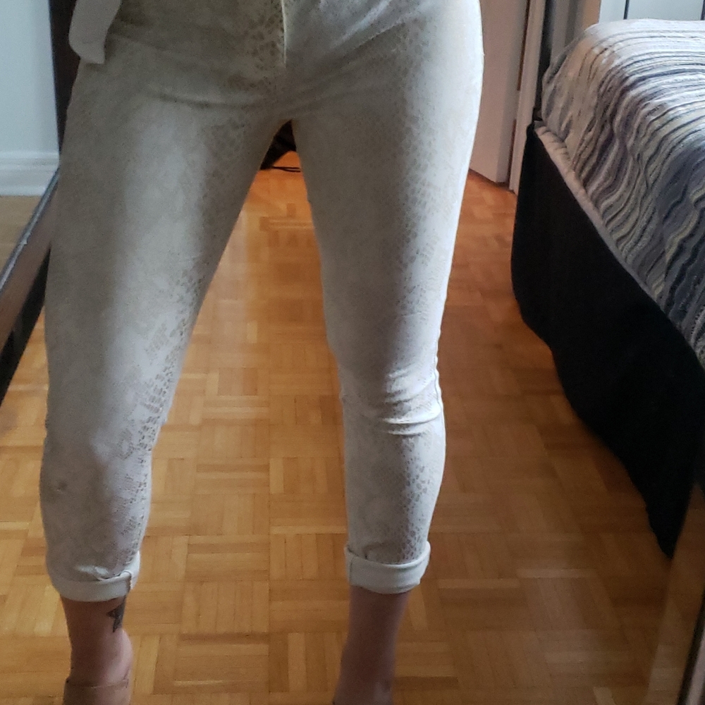Jeans - Picture 3 of 5